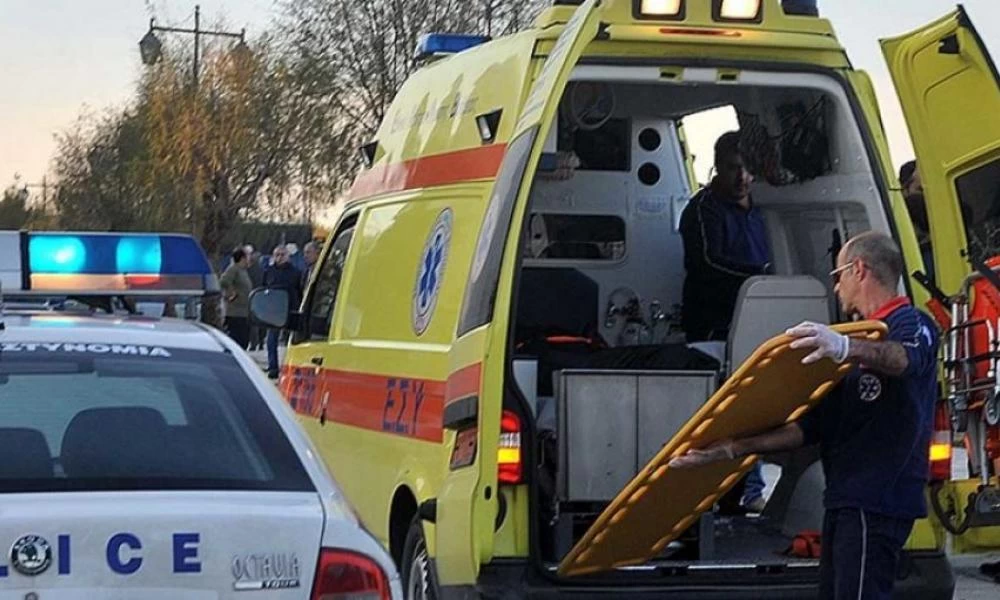 Βόλος: Διερχόμενη μοτοσικλέτα παρέσυρε 12χρονο - Φέρει σοβαρά τραύματα στο κεφάλι